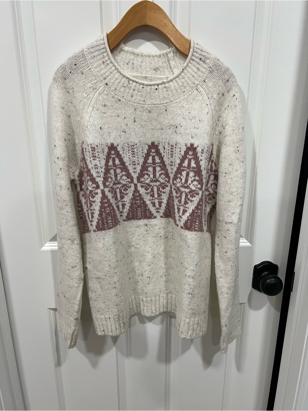 croft & barrow Cream Knit Sweater with Rose-Patterned Band